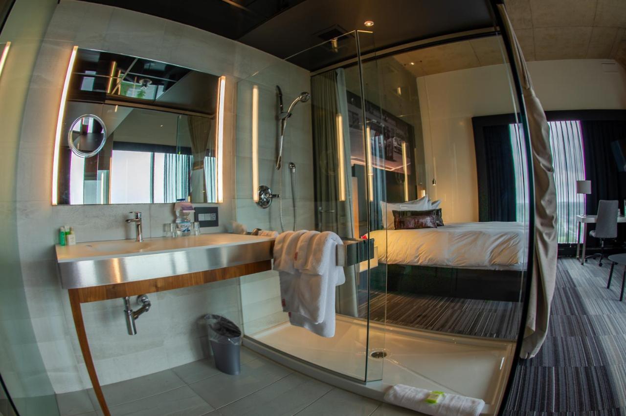 Grand Times Hotel Дръмондвил Екстериор снимка